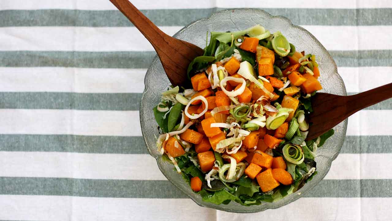 Wintersalat mit geröstetem Gemüse – Paleo360.de